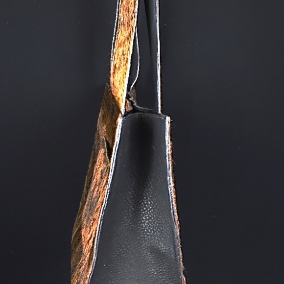 Cowhide Tote - Picture 5 of 5